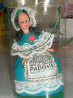 Popje in traditionele kledij uit Padova., Comme neuf, Enlèvement ou Envoi