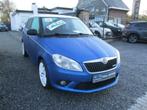 Skoda Fabia 1.4TSI RS 180pk DSG7 palettes de changement de v, Autos, Skoda, Carnet d'entretien, Berline, Automatique, Bleu
