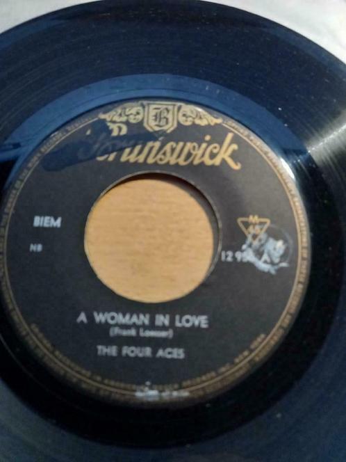 The Four Aces – A Woman In Love / I'm Yours ' 7, CD & DVD, Vinyles Singles, Comme neuf, Single, Pop, 7 pouces, Enlèvement ou Envoi