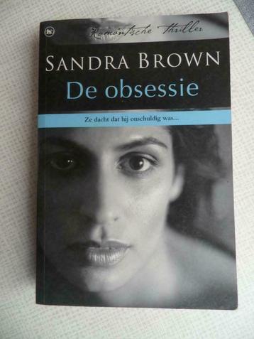 keuze uit 2 boeken  Sandra Brown 