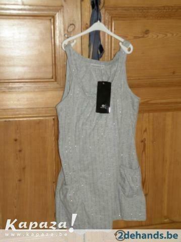NIEUW grijs kleedje XS, Kleding | Dames, Jurken, Nieuw, Maat 34 (XS) of kleiner, Grijs, Ophalen of Verzenden