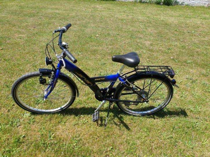 Donkerblauwe jongensfiets maat  24, Fietsen en Brommers, Fietsen | Driewielers, Ophalen