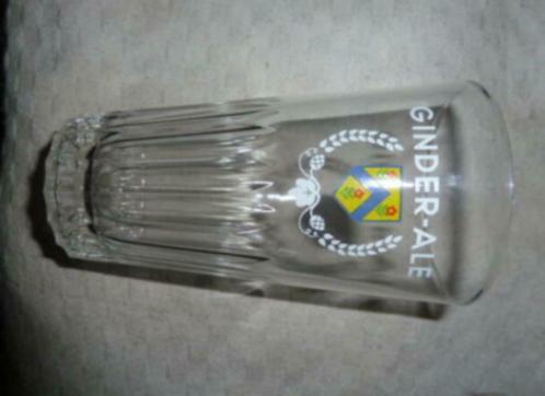 #M bier glas GINDER - ALE " Ribbelglas " Martinas Merchtem, Verzamelen, Glas en Drinkglazen, Nieuw, Bierglas, Ophalen of Verzenden