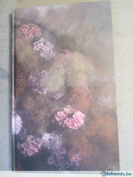 Remaining  Flowers(Daniël Ost), Boeken, Kunst en Cultuur | Beeldend, Gelezen, Ophalen of Verzenden