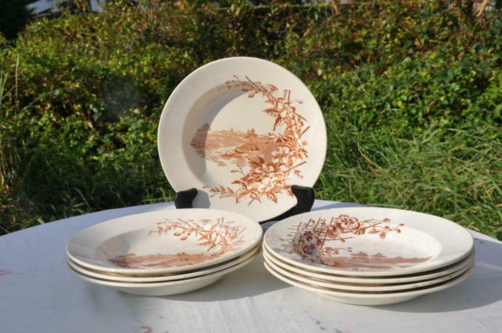 §  2 x 4 assiettes boch freres cotage terre de fer 2 motifs, Ophalen of Verzenden