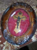 Crucifix sous verre très ancien, Autres types, Utilisé, Enlèvement ou Envoi, Christianisme | Catholique