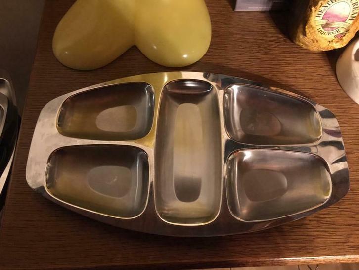 Inox vintage Alessi serveerschalen aperitief tapas, Maison & Meubles, Accessoires pour la Maison | Plataux & Paniers, Utilisé