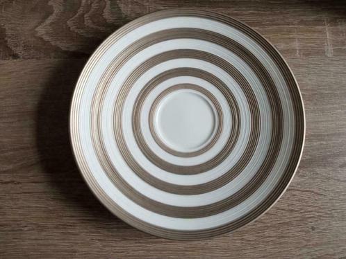 petite assiette - porcelaine Limoges - JL COQUET - NEW, Antiek en Kunst, Antiek | Porselein, Ophalen of Verzenden