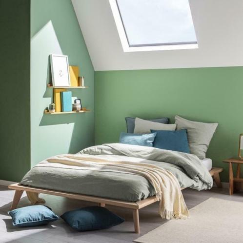160x200 bed in massief hout, Huis en Inrichting, Woonaccessoires | Lijsten, Nieuw, 50 tot 75 cm, Hout, Ophalen of Verzenden