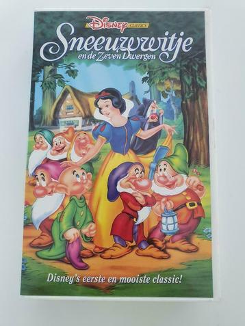 Videocassette Sneeuwwitje (Disney Classics) beschikbaar voor biedingen