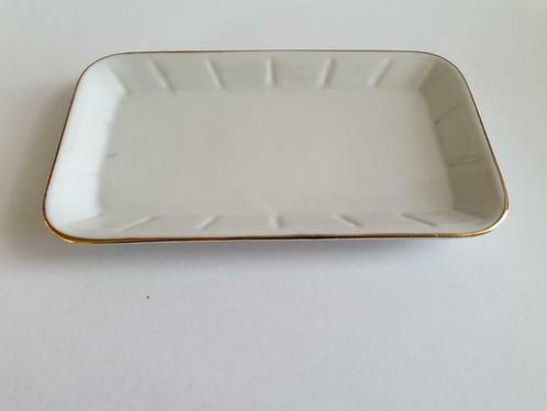 Porseleinen schoteltje “Bistro”, antiek, Antiek en Kunst, Antiek | Servies los, Ophalen of Verzenden