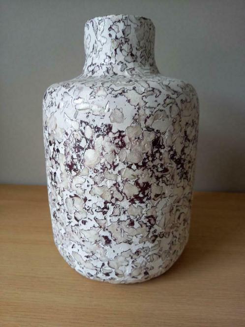 Decoratieve vaas/kruik in papier maché effect (oxfam), Maison & Meubles, Accessoires pour la Maison | Vases, Neuf, Autres couleurs