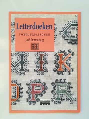 Letterdoeken, borduurpatronen (José Sterrenburg), Enlèvement ou Envoi, Broderie ou Couture, José Sterrenburg