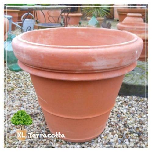 Artistiek Gepolijst Additief ② Vorstbestendige Italiaanse XL Terracotta potten. — Bloempotten — 2dehands