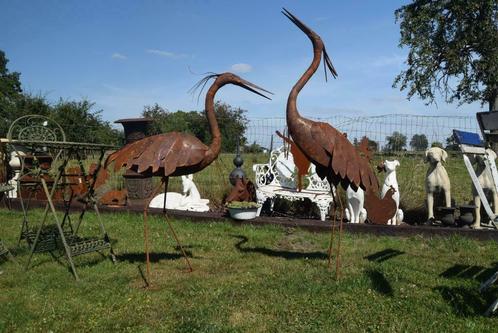 Een paar roestige metalen kranen, Tuin en Terras, Tuinwanddecoratie, Nieuw, Ophalen