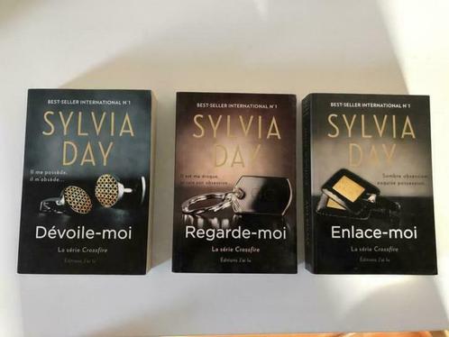 Trilogie Romans de Sylvia Day - Devoile/Regarde/Enlace moi, Boeken, Thrillers, Zo goed als nieuw, Ophalen of Verzenden