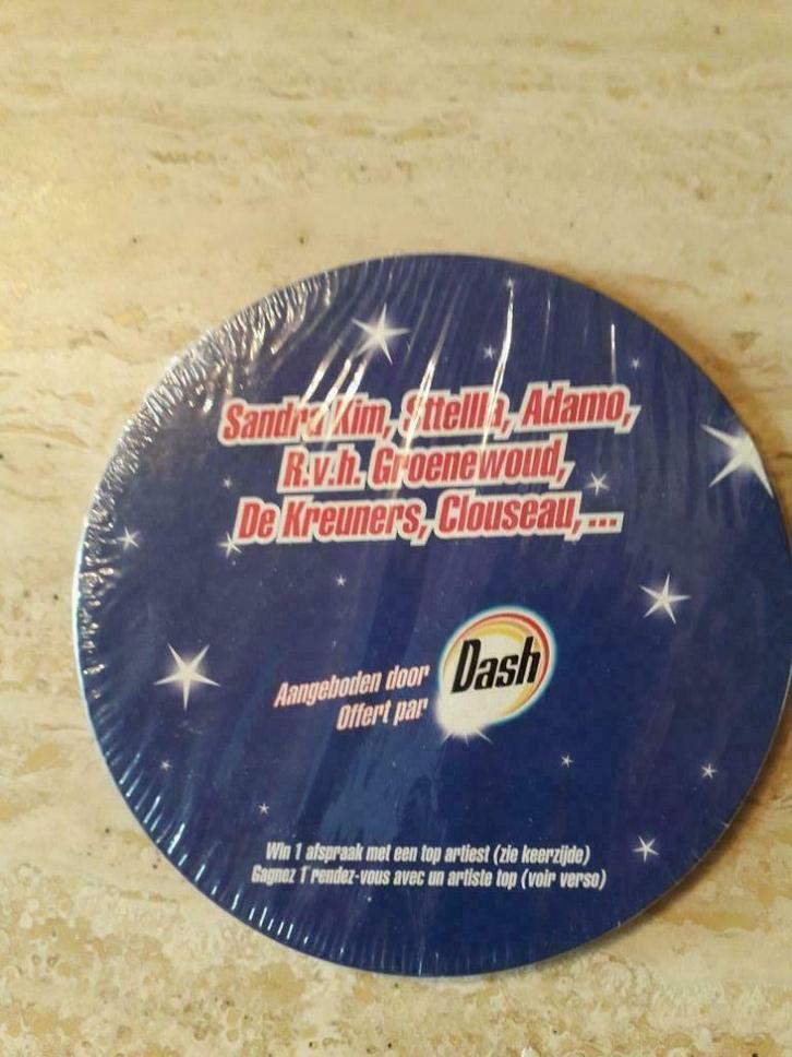 CD '8 DASH TOP HITS'  2008, Cd's en Dvd's, Cd's | Verzamelalbums, Pop, Verzenden