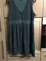 Tuniek Mais il est ou le soleil, Gedragen