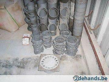 pvc-hulpstukken voor riolering en gootafvoer beschikbaar voor biedingen