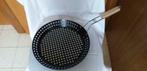 poêle perforée BBQ 30 cm, Maison & Meubles, Cuisine | Casseroles & Poêles, Enlèvement ou Envoi, Neuf, Poêle à frire ou Sauteuse