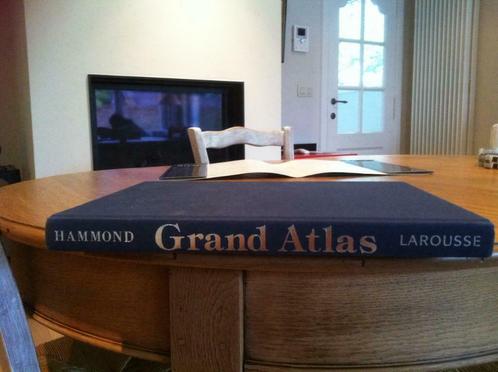 Larousse Grand atlas année 1994, Livres, Atlas & Cartes géographiques, Utilisé, Autres atlas, Enlèvement