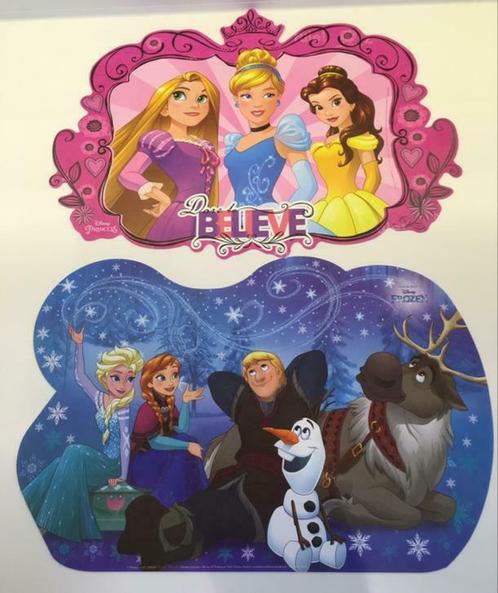 Placemat Frozen + Disney Princess 2 stuks, Enfants & Bébés, Produits pour enfants, Neuf, Enlèvement