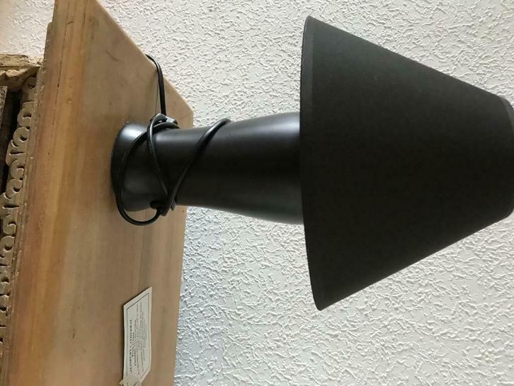 Lampe, Huis en Inrichting, Overige Huis en Inrichting, Nieuw, Ophalen