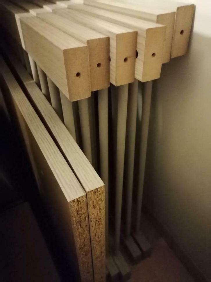 3 paar spijltjes zijkant en 3 onderplanken voor babybedjes, Kinderen en Baby's, Kinderkamer | Bedden, Gebruikt, Ophalen