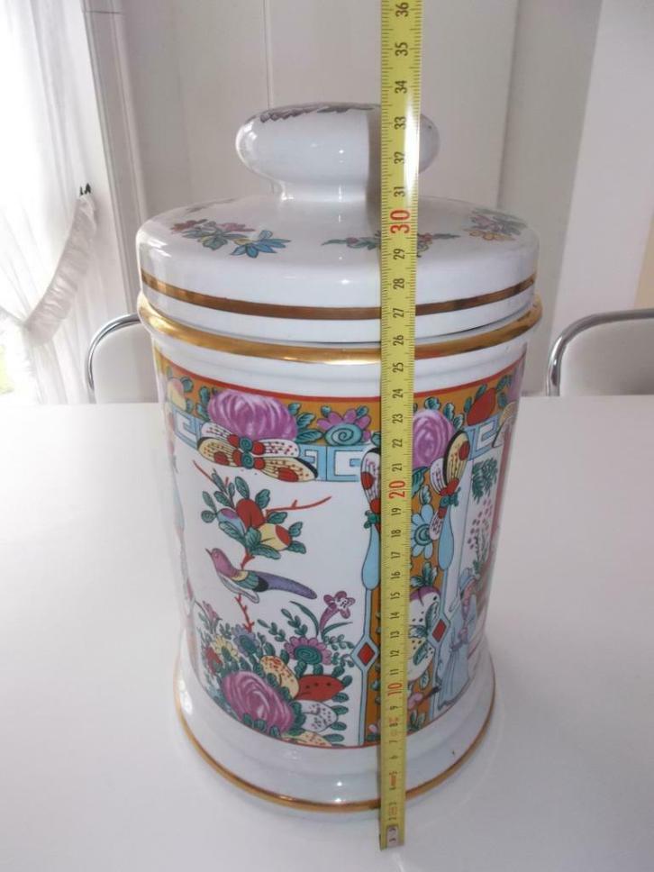 Zeer mooie Chinese vaas met deksel, Antiek en Kunst, Antiek | Vazen, Ophalen of Verzenden