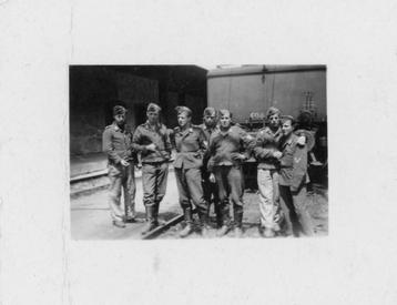 photo orig. - Soldats de la Luftwaffe dans la gare - WW2, Envoi, Armée de l'air, Photo ou Poster