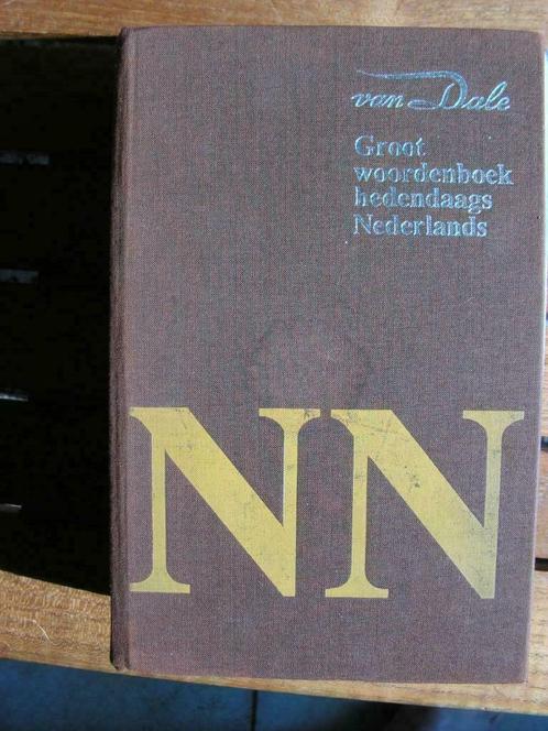 Boek Van Dale Woordenboek Nederlands, Livres, Dictionnaires, Comme neuf, Néerlandais, Van Dale, Enlèvement ou Envoi