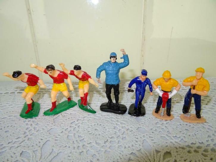 Jouets anciens collection de 7 poupées miniatures miniatures, Antiquités & Art, Antiquités | Jouets, Enlèvement ou Envoi