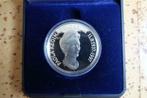 Munten : Koningin Paola – Zilveren munt in doosje – versie 2, Postzegels en Munten, Munten | België, Setje, Zilver, Ophalen of Verzenden
