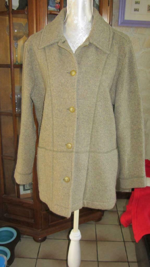 Veste Lacoste T 44, Enlèvement ou Envoi, Porté, Taille 42/44 (L), Manteau