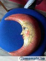 décoration murale en forme de lune, Enlèvement