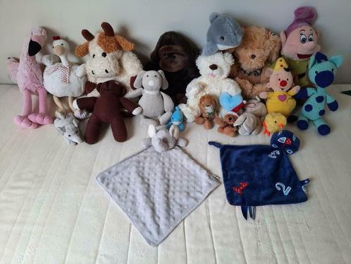 Groot assortiment knuffeldieren, Kinderen en Baby's, Speelgoed | Knuffels en Pluche, Zo goed als nieuw, Ophalen