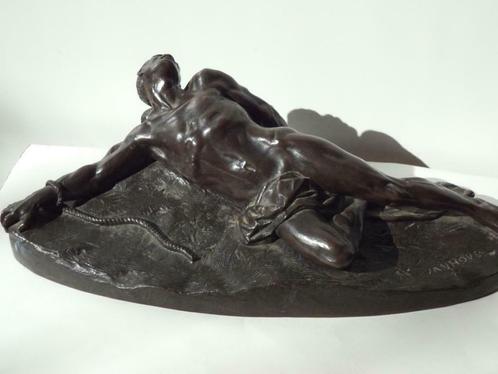 ca 1859 VICTOR VAN HOVE XIXE. bronzen geketende zwarte slaaf, Antiek en Kunst, Kunst | Beelden en Houtsnijwerken, Ophalen