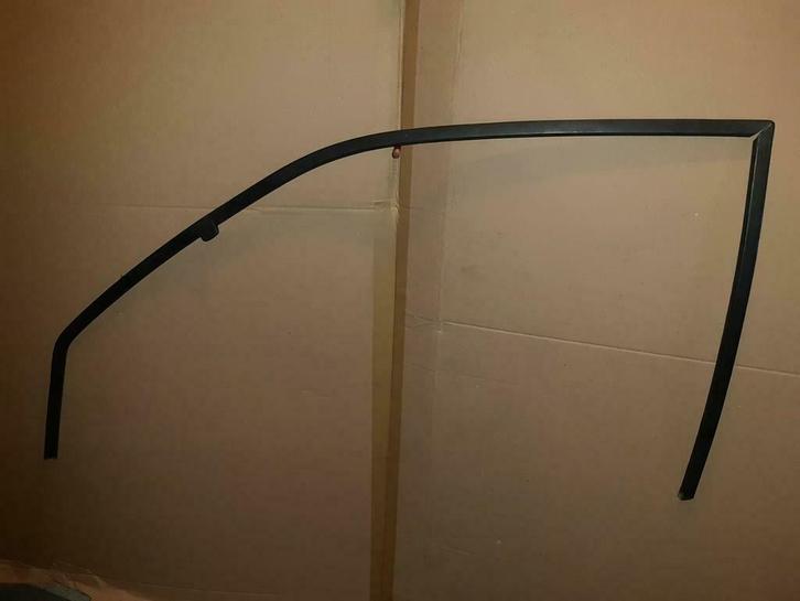 Raamomlijsting, voordeur Clio 1 (5 deuren), Auto-onderdelen, Ruiten en Toebehoren, Renault, Ophalen of Verzenden