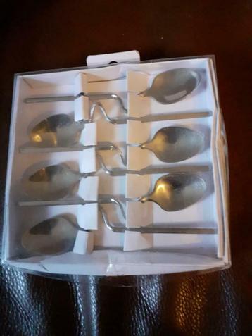 §6 cuillères à café en inox pour bord de tasse, Enlèvement ou Envoi, Neuf, Inox ou Chrome, Ensemble de couverts