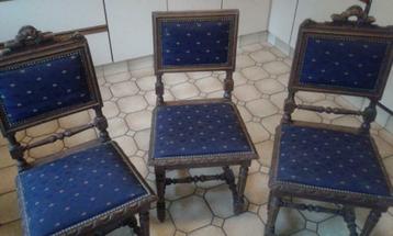 Set van 3 antieke eiken stoelen met stoffen bekleding