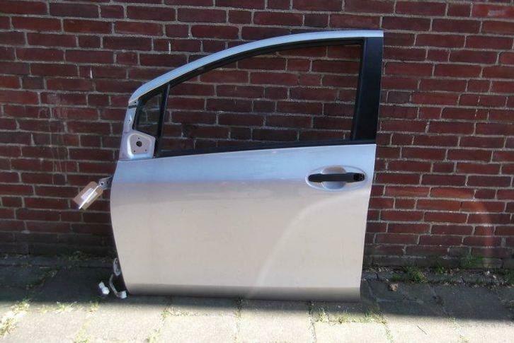 Toyota Yaris (P9) 5drs Model 2005/2011 Deur Linksvoor 1E7, Autos : Pièces & Accessoires, Carrosserie & Tôlerie, Toyota, Utilisé