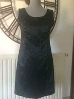 Zwart glanzende jurk, Kleding | Dames, Maat 38/40 (M), Zwart, Spirituel, Ophalen of Verzenden