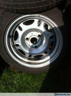 Smart Fortwo originele winterset met velgen, 15 inch, Velg(en), Gebruikt, Winterbanden