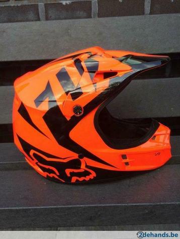 nieuwe! motorcrosshelm   maat m    merk:fox beschikbaar voor biedingen