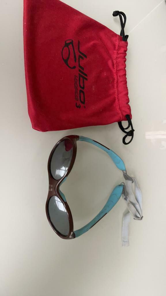 JULBO looping 3 zonnebrillen Baby van 2 tot 4-5 jaar, Kinderen en Baby's, Babykleding | Overige, Zo goed als nieuw