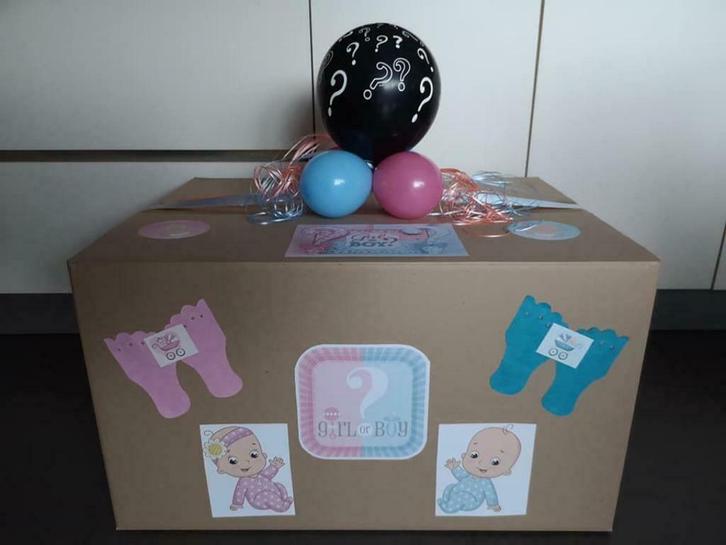 Gender reveal doos met ballonnen, Hobby en Vrije tijd, Feestartikelen | Verhuur, Nieuw, Ophalen of Verzenden