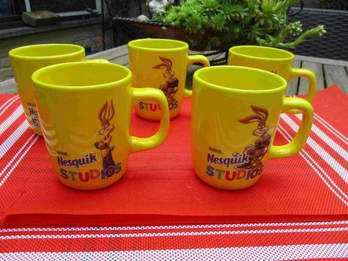 4 Nesquik bekers, Collections, Marques & Objets publicitaires, Neuf, Ustensile, Enlèvement