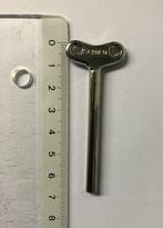 Lange Schuco sleutel nr. 2, Antiek en Kunst, Verzenden