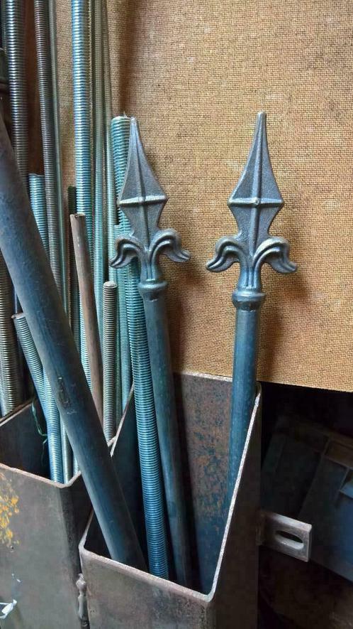 poort smeedwerk PUNT / TIP - Warmgesmede hekpunten + stang, Hobby en Vrije tijd, Knutselen, Nieuw, Materiaal, Ophalen of Verzenden
