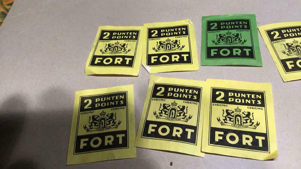 Points de récompense Fort (x5b), Enlèvement ou Envoi, Café ou Thé, Timbres, Coupons ou Points